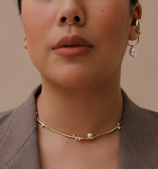 Faris Esther Collar Bronze
